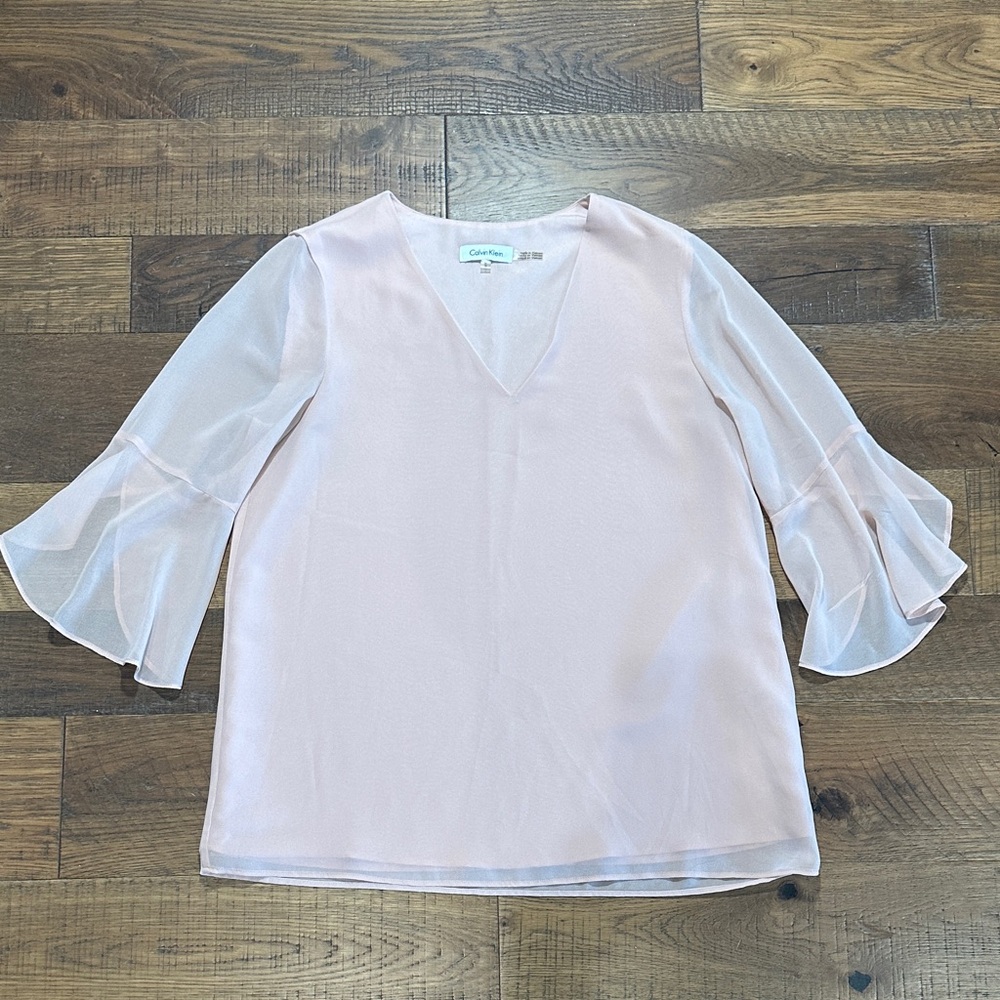 Calvin Klein Women's Light Pink Blush V-Neck Blouse